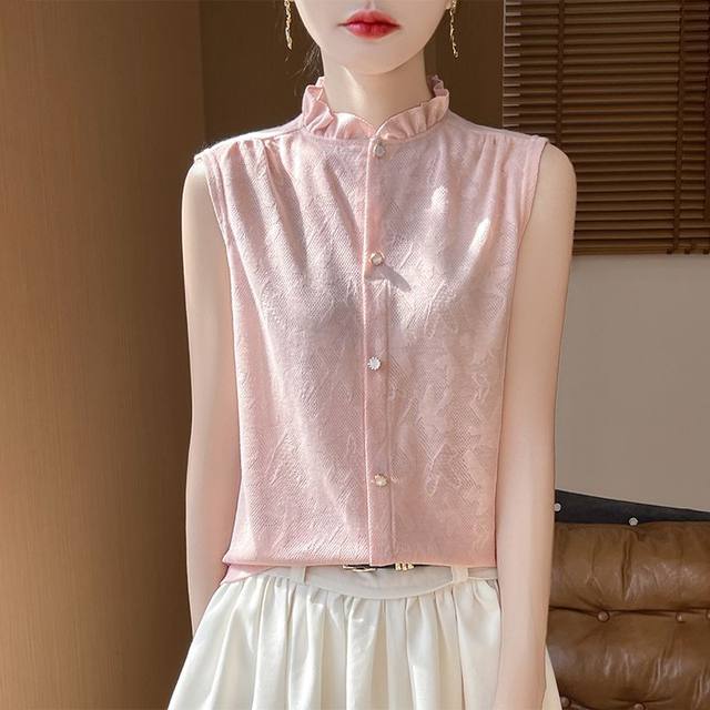 French light luxury lace fungus collar sleeveless shirt with dark pattern and western style spring and summer knitted bottoming vest for women under suit