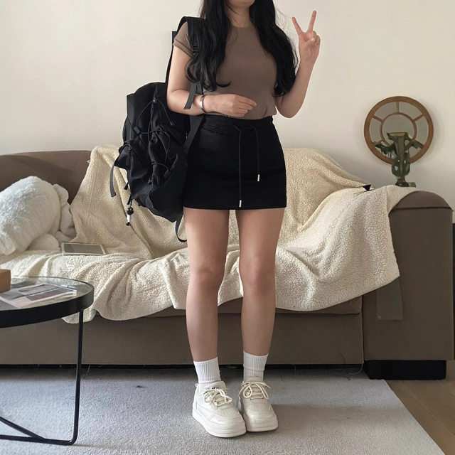 
Sports short skirt for women, large size fat girl autumn high waist American hot girl small A-line skirt pants hip skirt