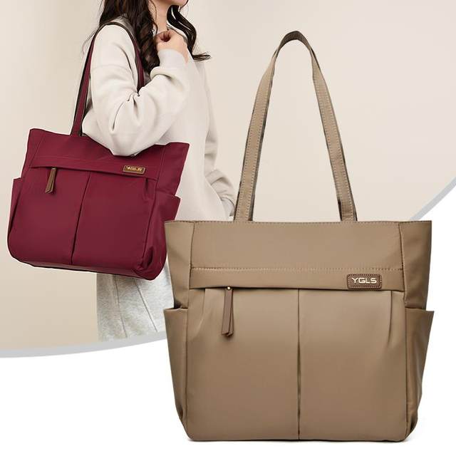 Brand tote bag Mommy bag Mother and baby outing lightweight handbag Large capacity 2025 new mother shoulder bag soft
