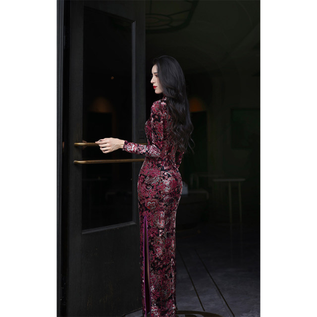 Original design high -definition velvet flower slim high waist printing temperament new Chinese cheongsam
