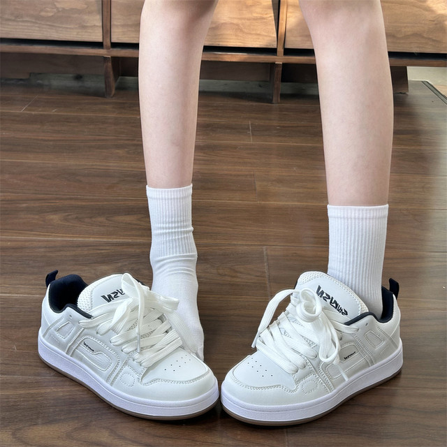 Yi Youth White Dark Blue American Retro Shoes Women's Thick Sole Bread Shoes Student Sports Shoes Men's 2025 Autumn New Style