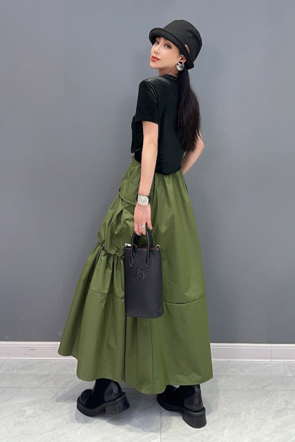 2025 summer new women's skirt big sway long skirt military green big pocket splicing casual loose versatile
