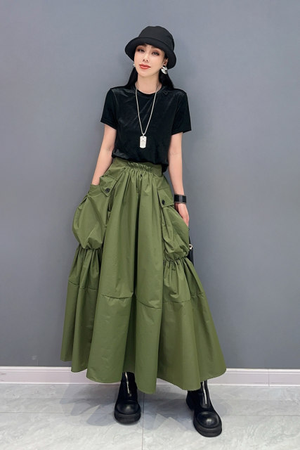 2025 summer new women's skirt big sway long skirt military green big pocket splicing casual loose versatile
