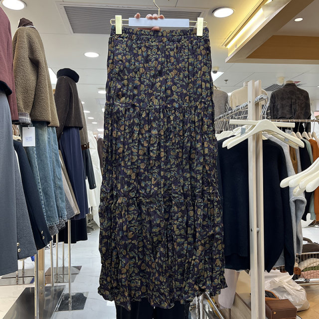Thickened lined floral mid-length skirt for women 2024 autumn style pleated pleated printed skirt drapey crotch-covering A-line skirt