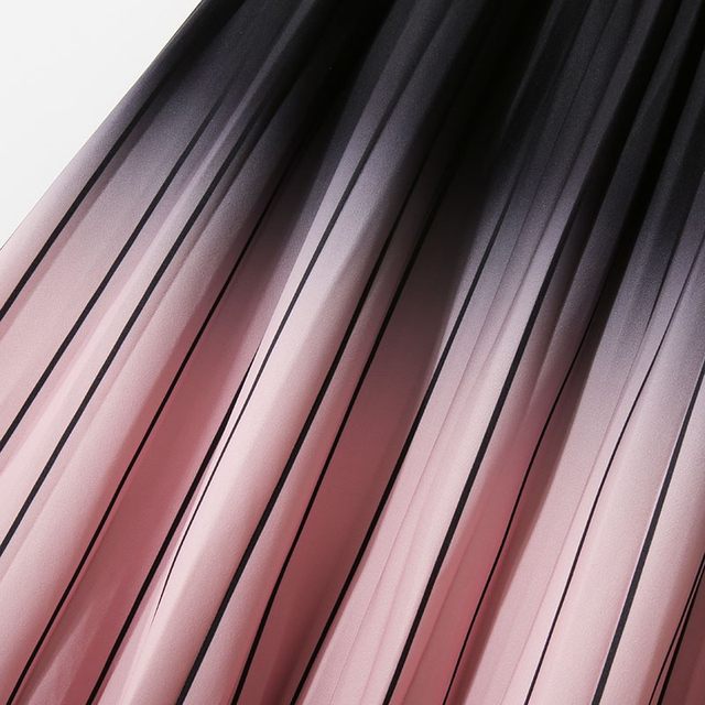 Spring Sweet High Printing Japanese Printing Gradient Striped Striped European and American Platinum Lale
