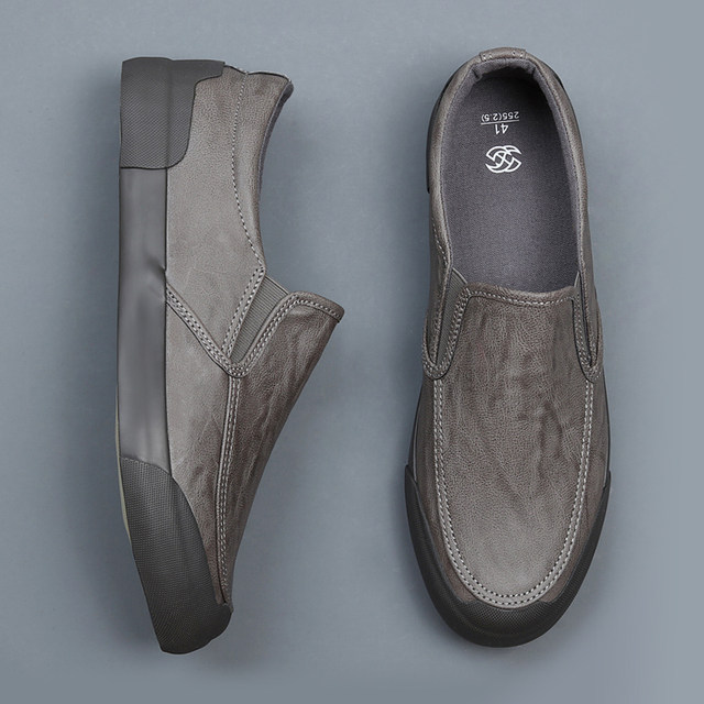 
New summer men's shoes casual breathable leather shoes lazy men's British driving shoes soft sole versatile trendy shoes
