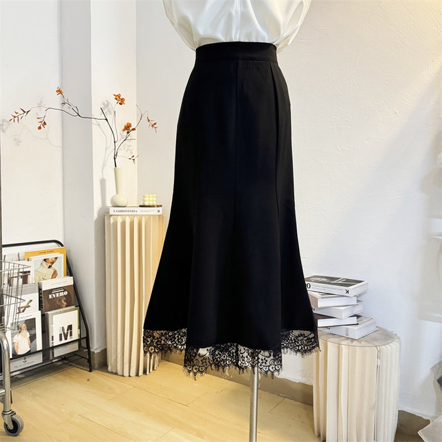 Lace spliced ​​black fishtail skirt for women in spring and summer mid-length A-line high-waisted hip skirt to make them look slim and elegant long skirt