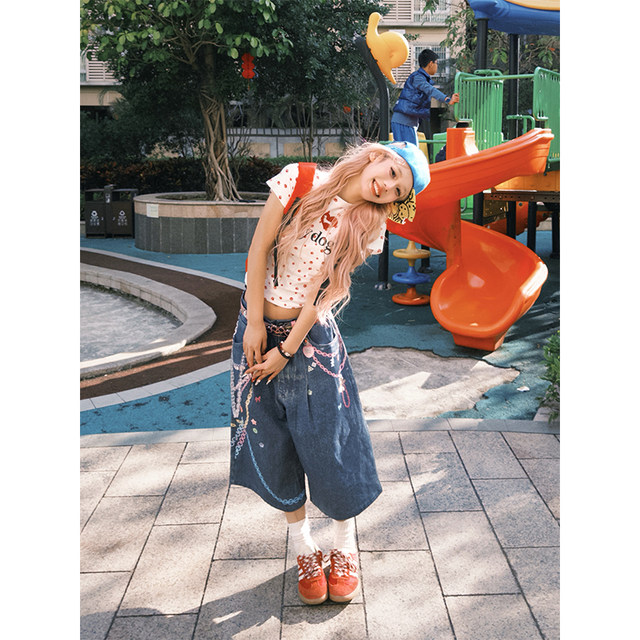 NECOYEP 2025 Spring American 3D Chain Color Printed Cropped Jeans Loose Wide Leg Shorts for Men and Women
