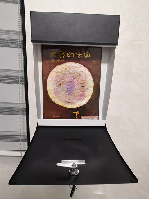 High-end iron European-style mail box, mailbox and suggestion box, outdoor wall-mounted, rain-proof and waterproof