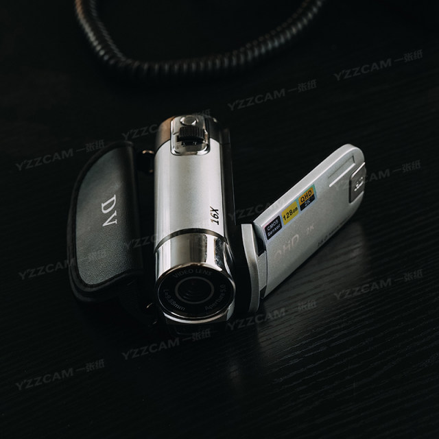 2K high-definition high-pixel handheld dv flip-up rotating screen digital camera student self-portrait ccd camera