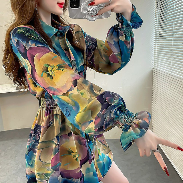 Fat MM spring new shrink waist shirt women's top fashionable and fashionable printed lapel mid-length flared sleeve shirt