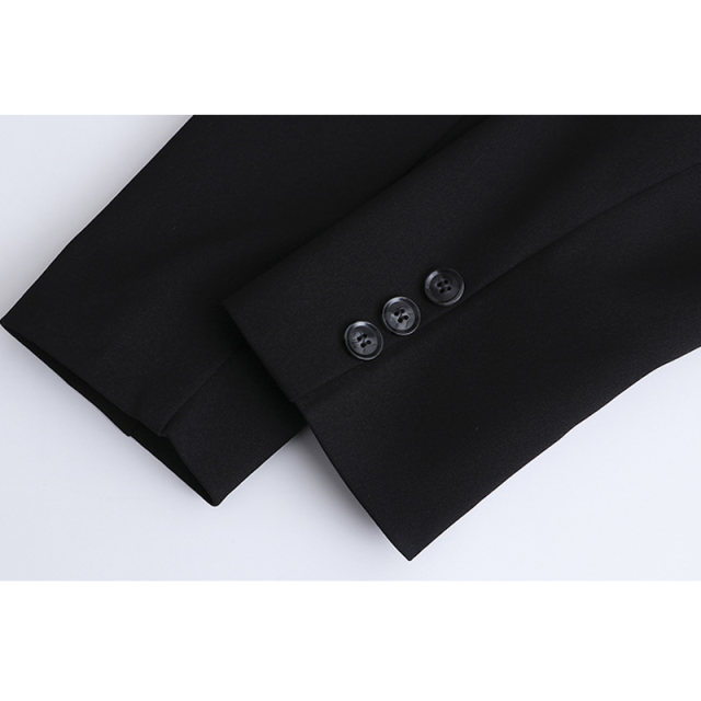 Large -size women's black temperament suit, fat sister, two capsules, British style, commute, casual suit loose version
