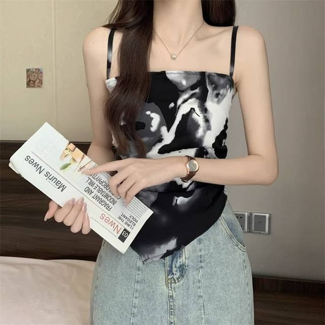 Large size 300jin [Jin is equal to 0.5 kg] New Chinese -style ink painting suspender vest Female with Xia Fat mm outside wearing irregular short tops
