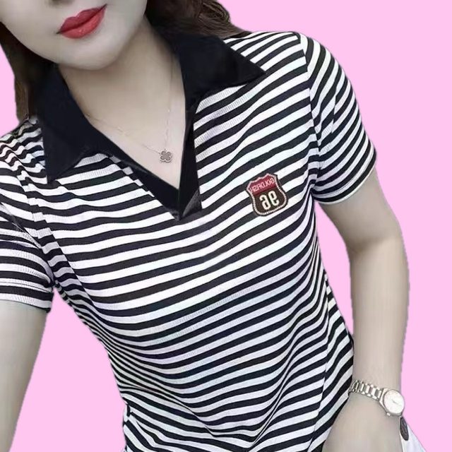 Lapel POLO shirt summer short-sleeved T-shirt for women 2025 new clothes loose large size T-shirt large size middle-aged shirt
