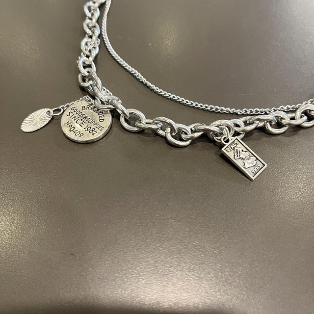 Korean version of children's necklace girls fashion hip -in necklace necklace show accessories trend hip -hop boys personalized pendant pendant
