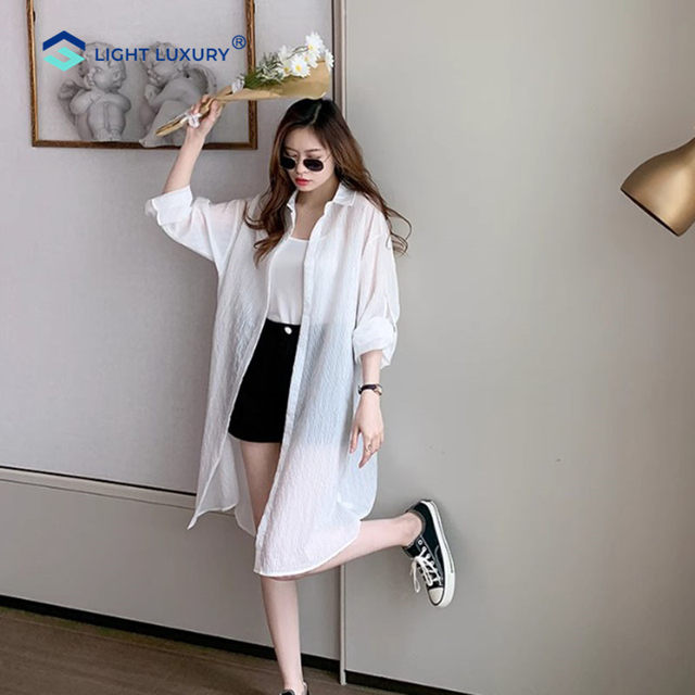 New summer white sunscreen shirt for women high-end temperament sunscreen clothing mid-length striped jacket
