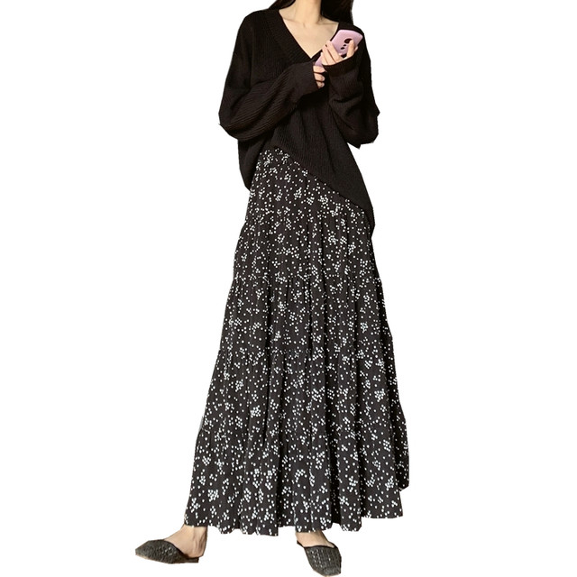 Clothes reading technique covers the skirt A-line skirt Polka dot printed high-waist cake skirt Large swaying autumn and winter to ankle long skirt