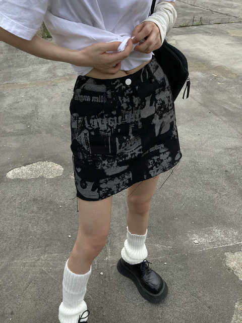Design-sensual niche print hot girl large size denim skirt for women retro high waist slim A-line skirt 2022 new
