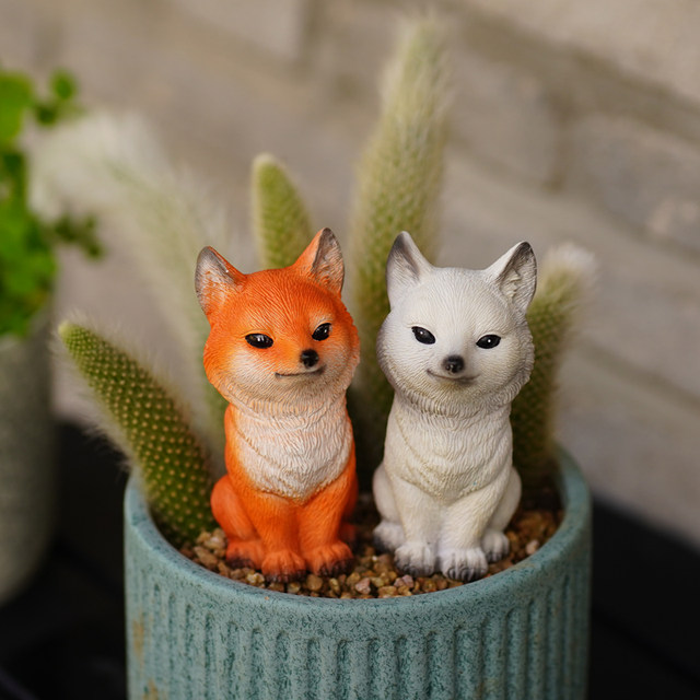 Nine -tailed fox multi -meat flower bonsai decorative ornaments outdoor micro -landscape monkey tail column landscape white fox tail
