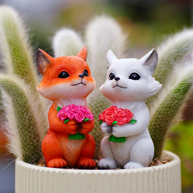 Original nine-tailed fox flower pot plant landscaping succulent plants micro-landscape garden simulation cute little fox decoration ornaments