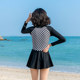 
Couple's long-sleeved swimsuit, women's one-piece skirt style, slim men's beach pants, conservative student sun protection hot spring swimming