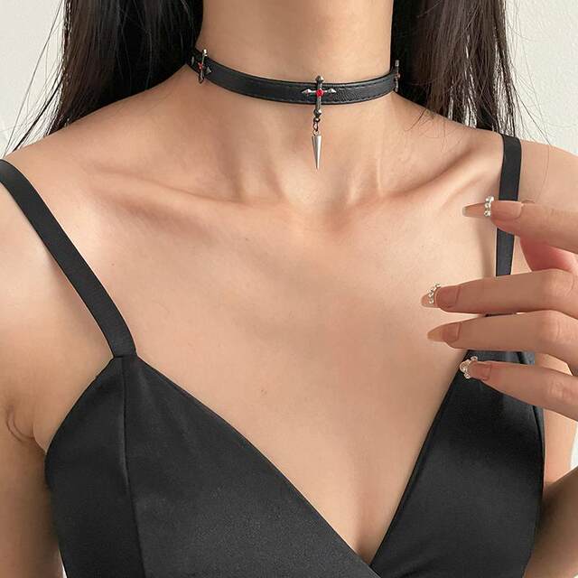 Fashion Collar Necklace Hip Hop Fringe Pendant Clavicle Chain