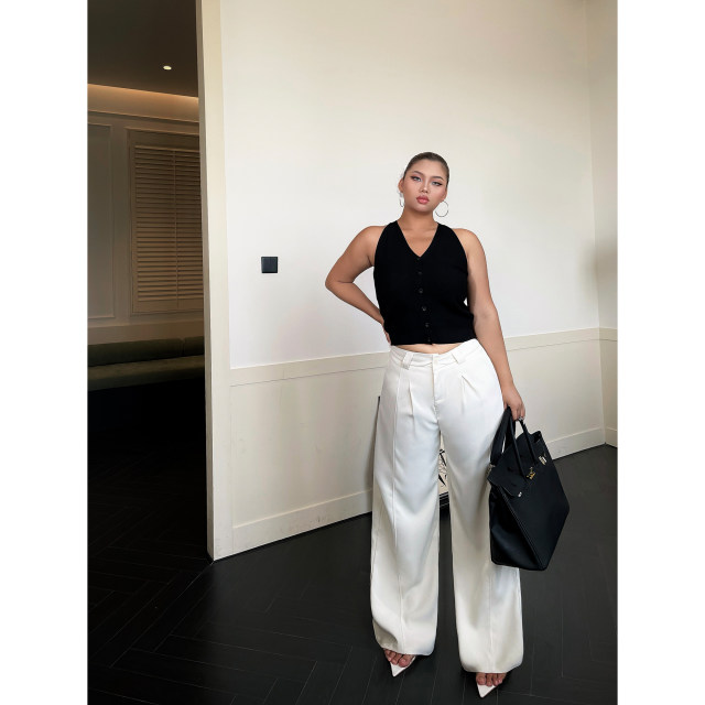 Brother Nan's slightly fat design black shirt for women with large size stretch slim fit fat mm vest suspender vest top
