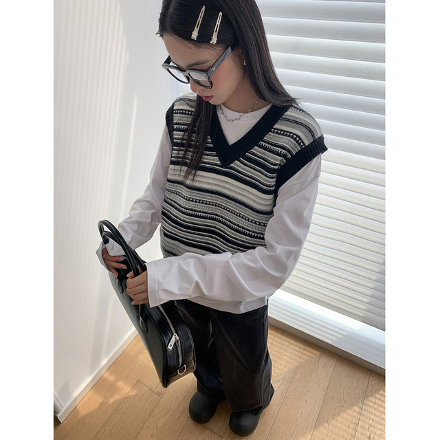 SIXI Sixi Home Autumn Long Island Pier Retro Striped Knitted Vest Women Loose Laminated Silhouette Vest