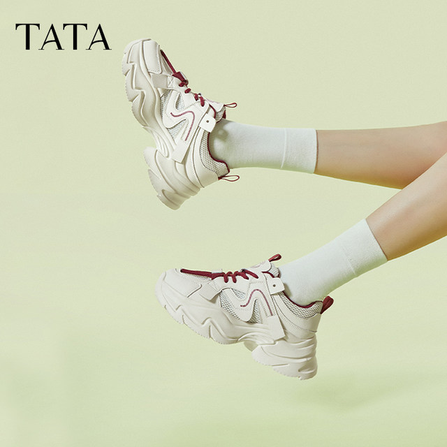 TATA He and her thick sole dad shoes for women with height-enhancing sneakers for women with sponge cake sole casual shoes 2025 new WOG25AM5