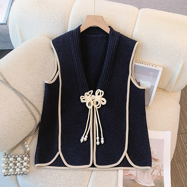 Middle-aged fat mothers autumn and winter new new Chinese style buckle vest three-piece set middle-aged loose wide-leg pants suit for women