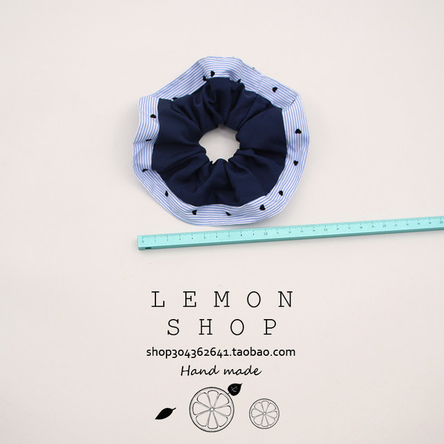 
Korean version of the new ins striped large intestine hair band fabric headband hair rope ponytail ball head student high-end headwear