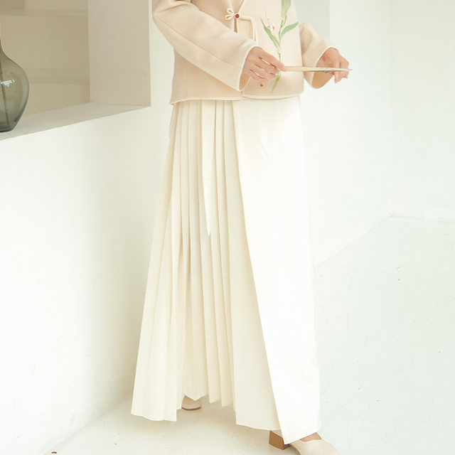 New autumn and winter women's Chinese dress, slim white skirt, new Chinese style, versatile plus pleated gauze skirt, half-body long skirt