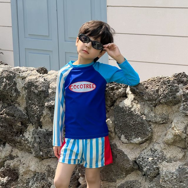 Boys swimsuit 2025 new children's split long-sleeved sun protection swimsuit small, medium and big children's baby beach vacation set