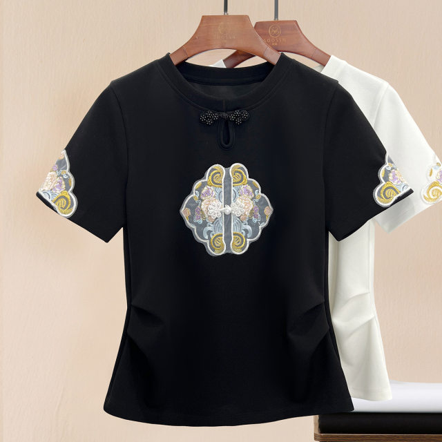 New Chinese style embroidered short-sleeved T-shirt for women 2025 summer round neck new women's large-size slim top