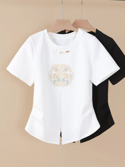 2025 new summer new Chinese short-sleeved T-shirt for women with embroidered round neck slim Chinese style large size loose slim top
