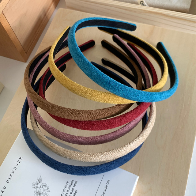 
Retro colorful suede headband, simple and versatile, narrow edge headband for women to wash their face and press their hair when going out, 2025 new