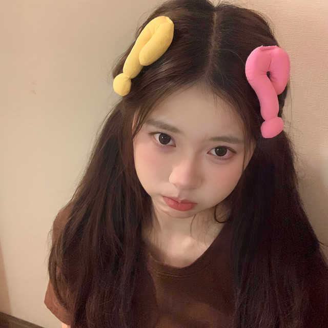 
Cute question mark hair clip! Interesting design bangs clip creative girly heart photo prop hair clip side clip hair accessory