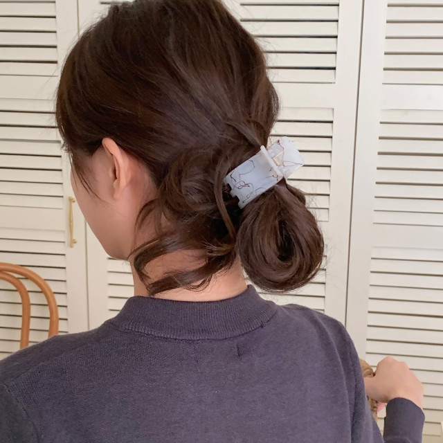 Minimalist style lines, marble pattern grab clips, old Qian Fengfa grabs the back of the head, half-tied hair clips, hair accessories 2023 new