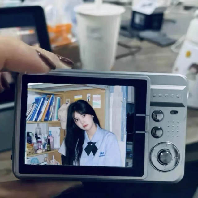CCD digital camera student party high definition pixel travel portable retro cheap can upload mobile phone introduction gift