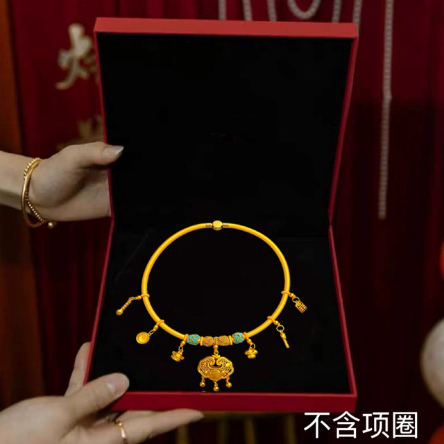 The same necklace, jewelry collar, grab jewelry box, large set of gift boxes, display packaging box storage box