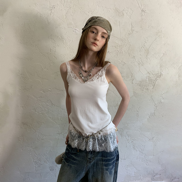 DIDDIMODA Comfortable, light and elastic lace lace splicing suspender vest for women