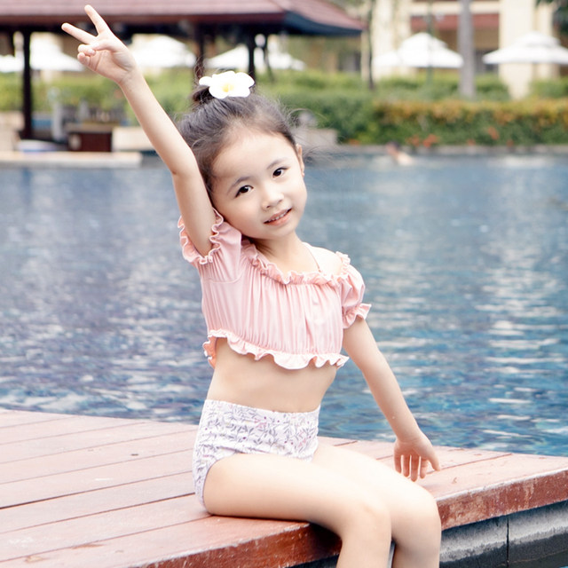 ins children's swimsuit girls Korean split baby fashionable swimsuits small and medium-sized girls bikini vacation swimsuits swimsuits