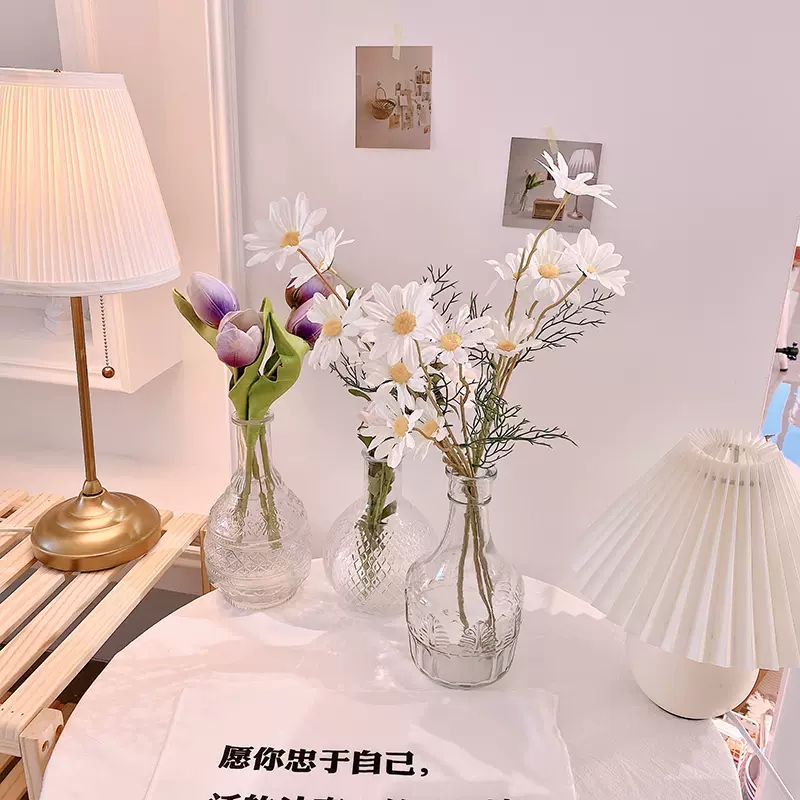 Ins风复古浮雕玻璃透明花瓶细口干花花插网红简约北欧餐桌