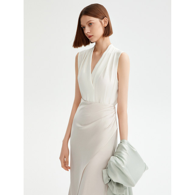 [Langzi Ole]Langzi silk women's sleeveless shirt high-end summer new fashionable temperament V-neck white lining