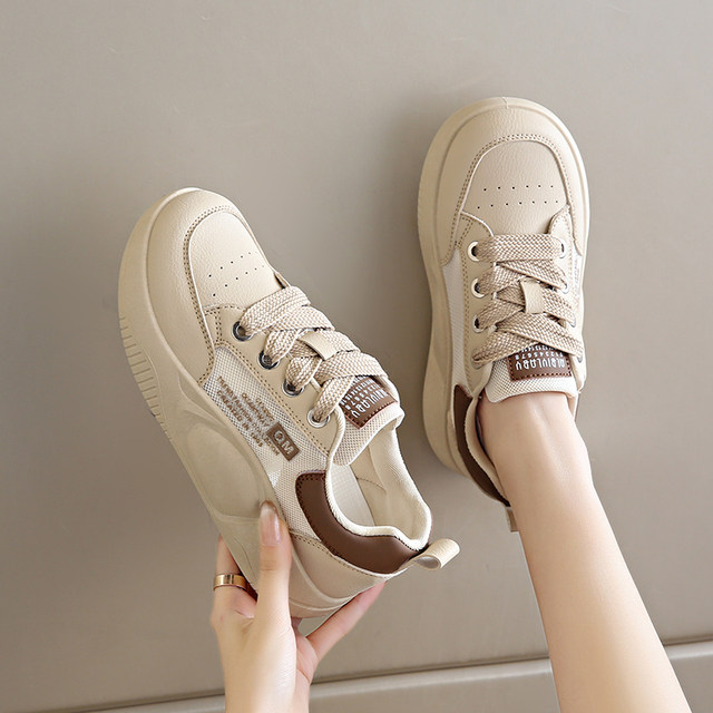 The same style of shit-striking genuine leather sneakers for the shopping mall, women's new autumn hot-skinned shoes for women
