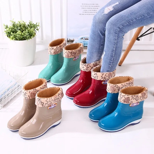 
All seasons universal mid-tube rain boots rubber shoes rain boots women's wear-resistant high-tube water shoes non-slip plus velvet adult long tube kitchen