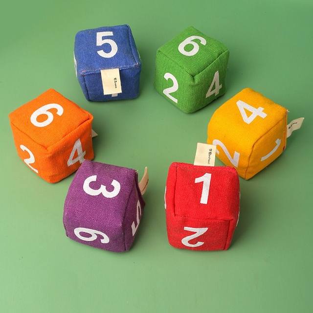 Sandbag kindergarten children throw and throw special hand-throwing digital game props for primary school students small game class