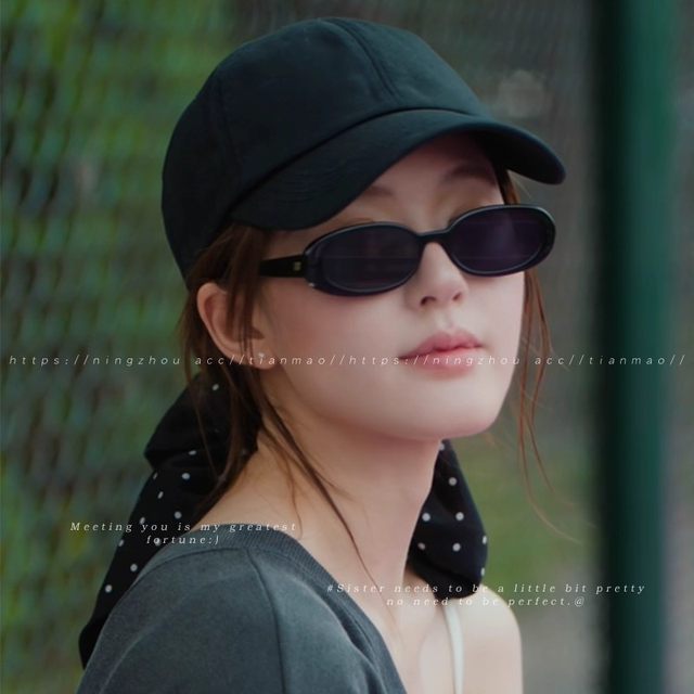 
Zhao Lusi's same style polka dot ponytail streamer hair tie large intestine bow hair rope headdress head rope rubber band female ball head