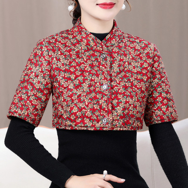 Mom plus velvet thickened shoulder guards cold-proof camel velvet cotton short-sleeved vest middle-aged and elderly women's clothing to protect cervical vertebrae
