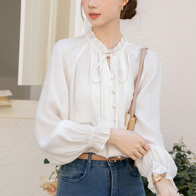 Bow tied top French retro black ears apricot lace collar shirt small